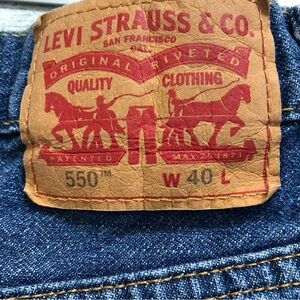 Levi's 550 Relaxed Fit Blue Jeans 40